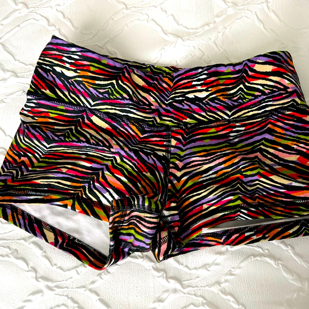 FLEO 2022 WZA EXCLUSIVE SHORTS SIZE S